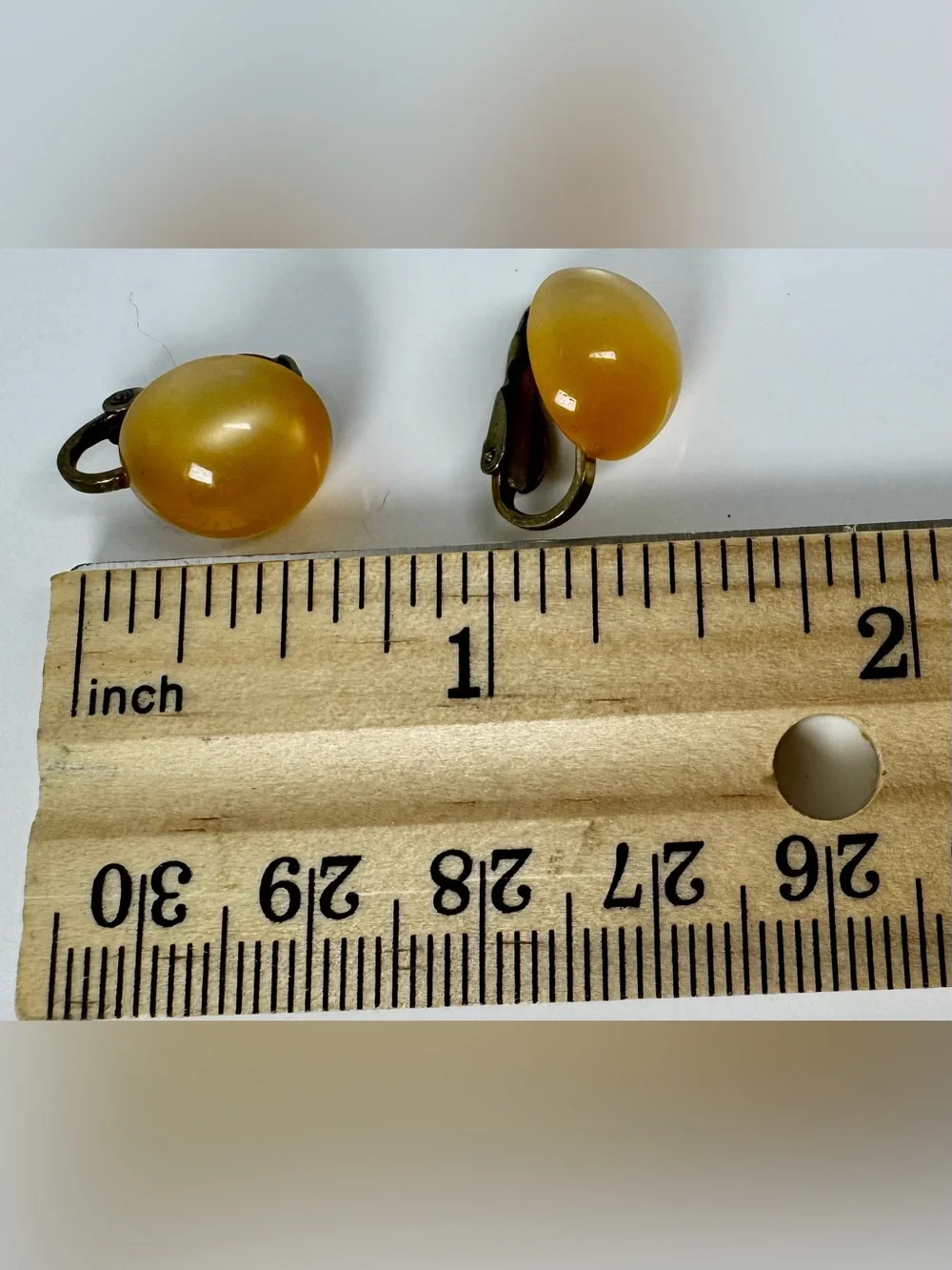 Vintage Bakelite Yellow Dome Button Clip-on Earrings - Women Jewelry #1420